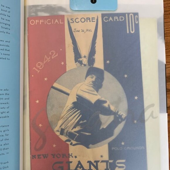 The Sinatra Treasures Book - Picture 6 of 11